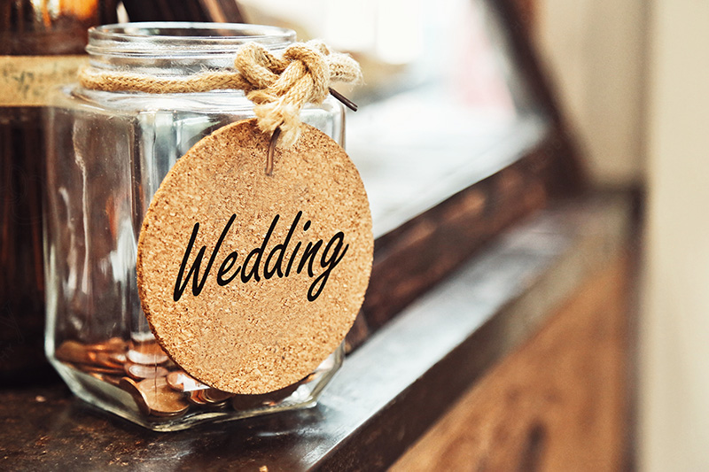 5 Wedding DIYs To Help You Save Money