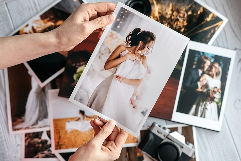 16 Must-Have Wedding Photos