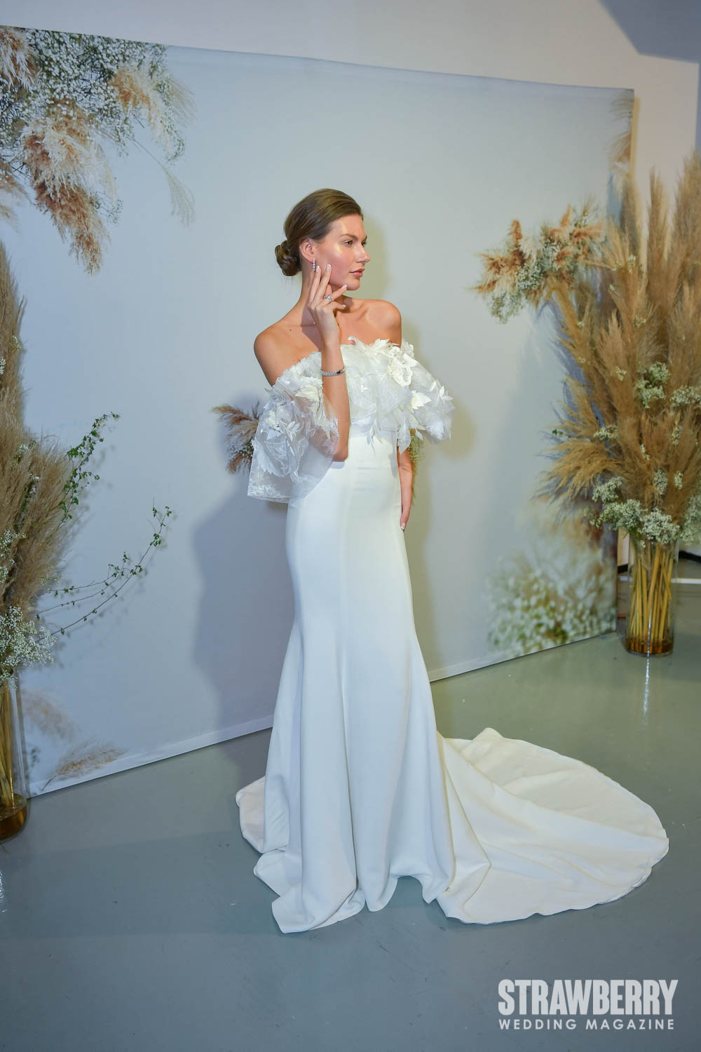 Reem Acra: The Epitome of Bridal Elegance and Modern Glamour