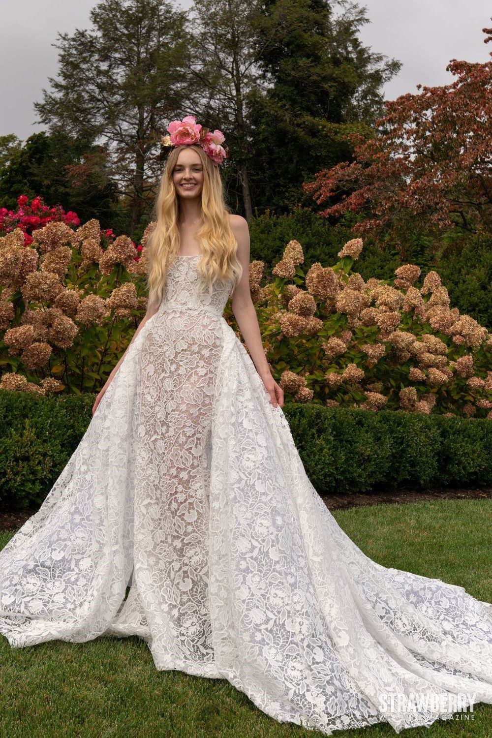 Reem Acra Looks Back on Her 20-Year-Old Luxury Bridal Brand That