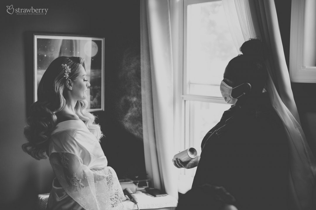 black-white-bridal-preparation.jpg