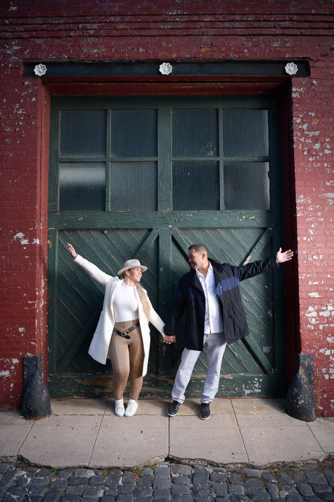 20-couple-engagement-session-green-door-2