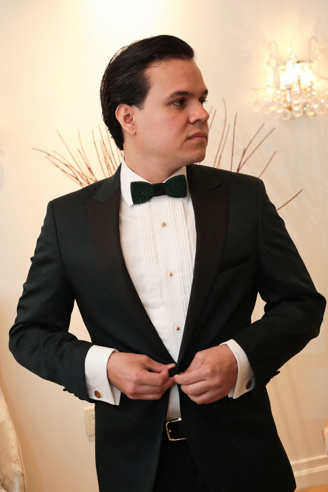 10-handsome-groom-black-wedding-suit-bowtie
