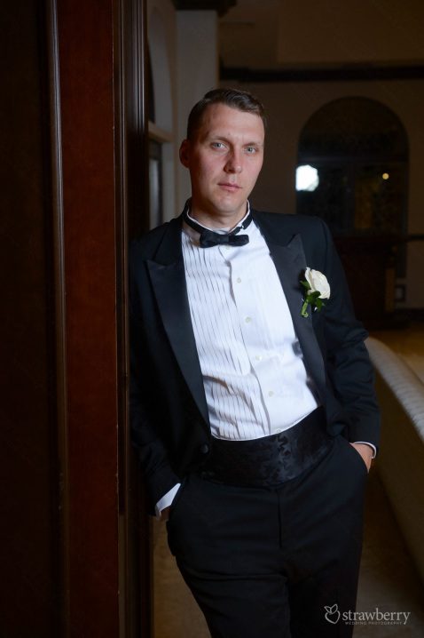 handsome-groom-portrait